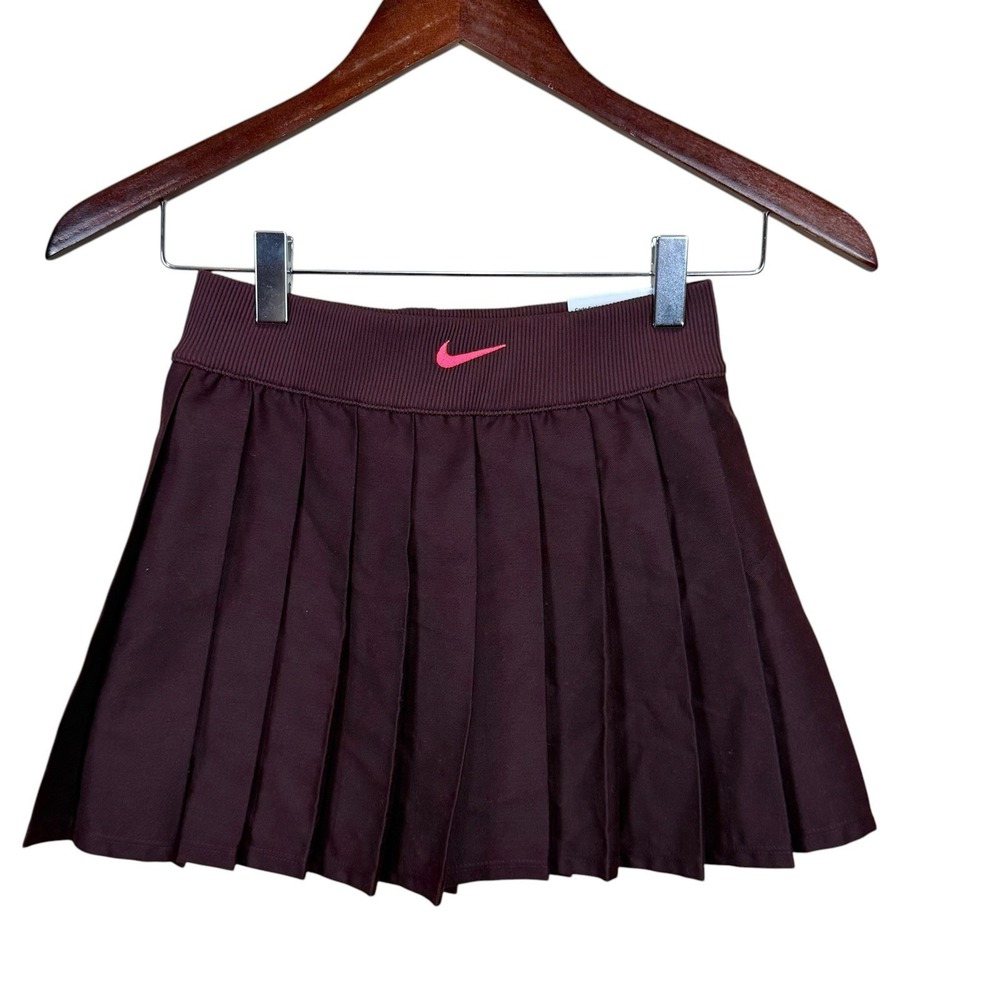 Nike Sportswear Girls' Pleated Skirt (FZ5565-652) NWT - Size Small